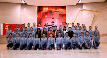 不忘跟黨初心，牢記青春使命 ——甘肅省歌舞劇院團(tuán)總支赴紅色革命基地開(kāi)展“五四”紀(jì)念活動(dòng)