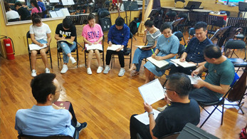 甘肅省歌舞劇院創(chuàng)新方式方法持續(xù)深入開展“不忘初心、牢記使命”主題教育學習