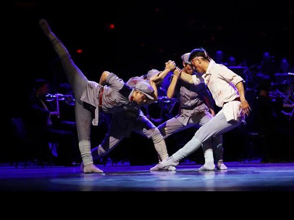 “建黨百年·春綠隴原”百部百場(chǎng)文藝展演暨省直九大文藝院團(tuán)巡禮惠民演出正式拉開(kāi)帷幕！